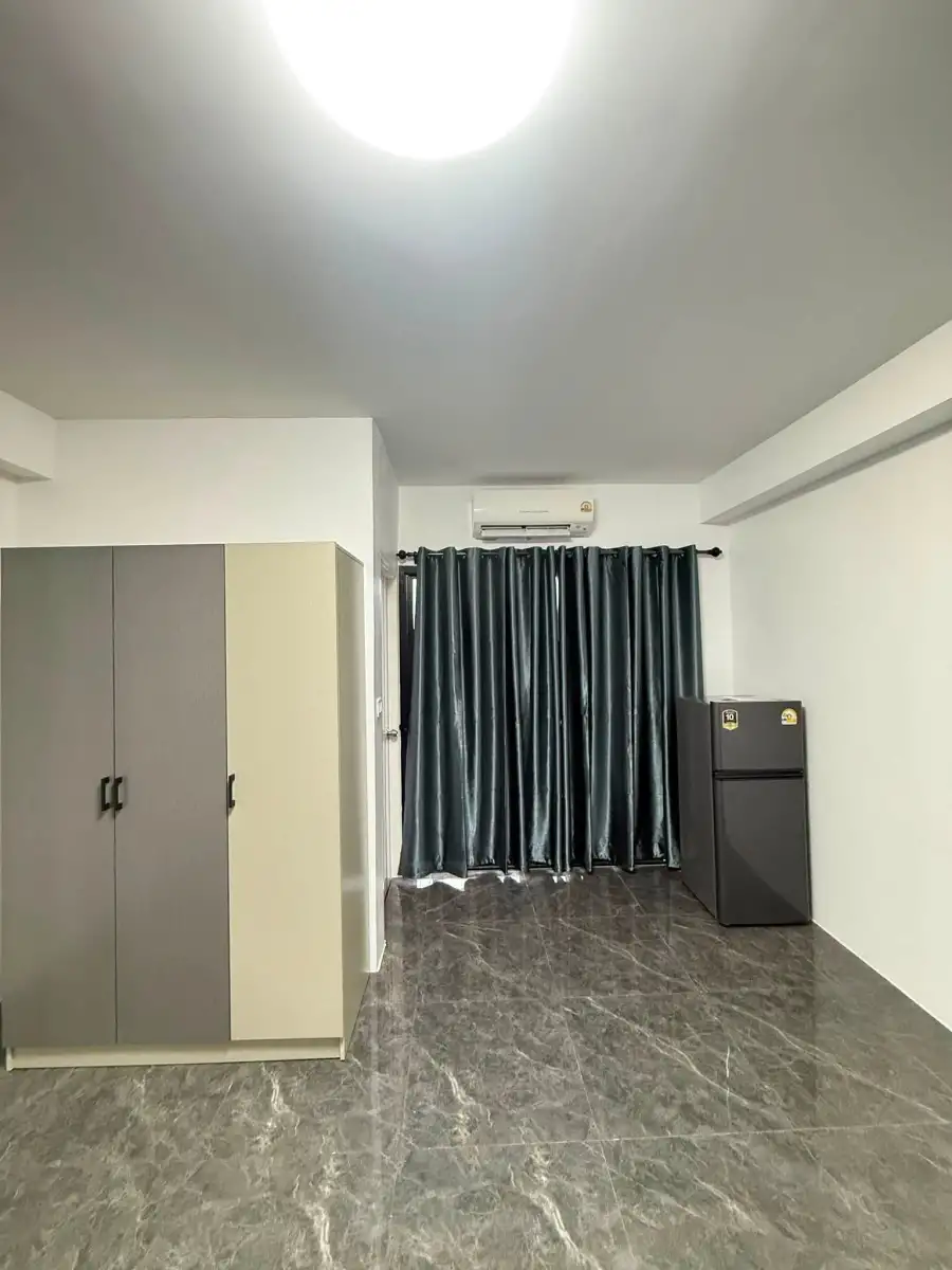 Rental Image 4