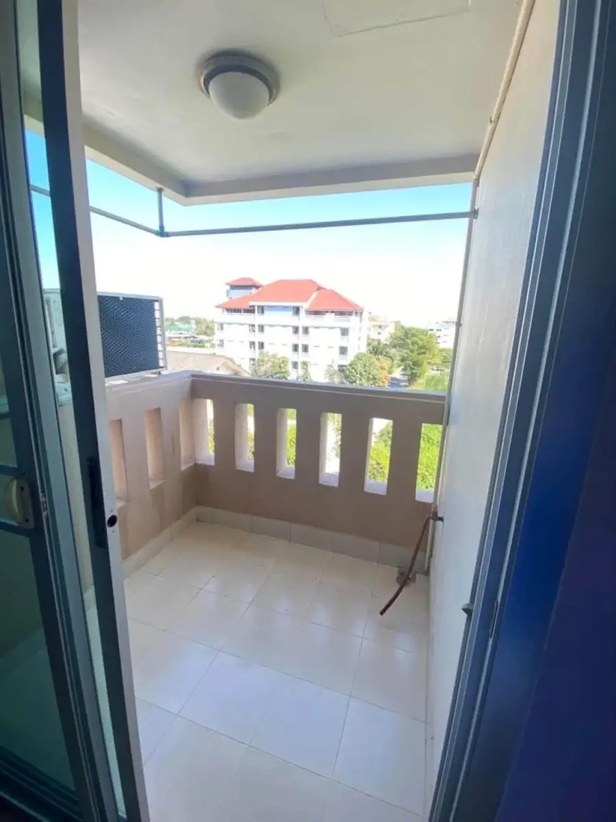 Rental Image 6
