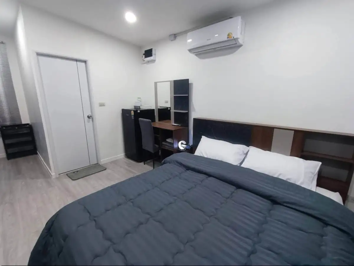 Rental Image 3