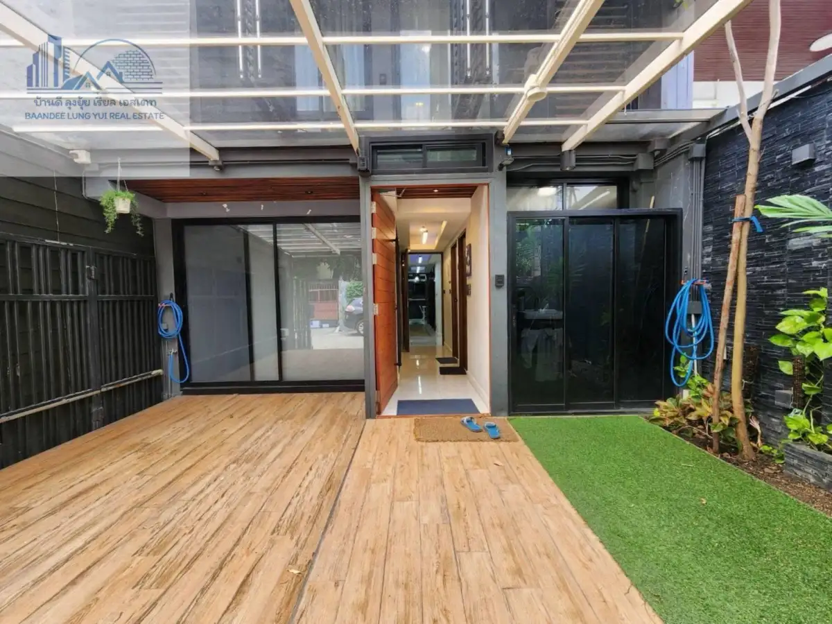 Rental Image 7