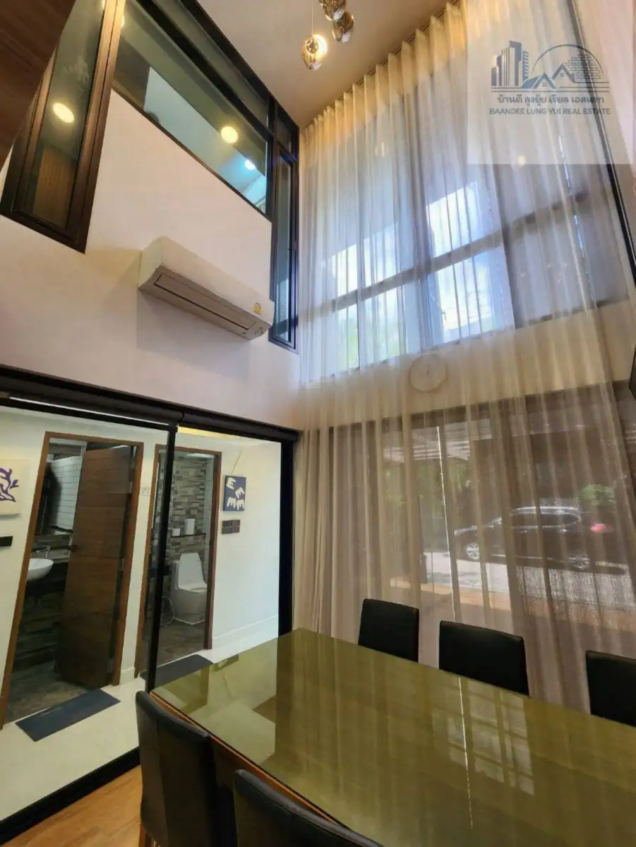 Rental Image 10