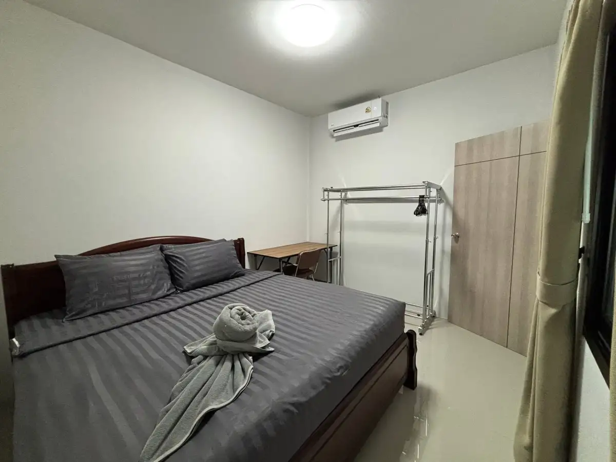 Rental Image 4