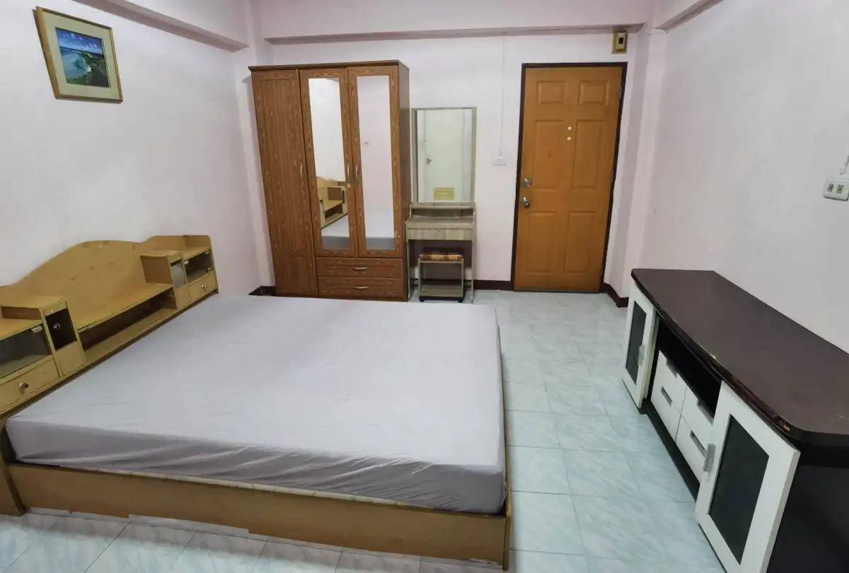 Rental Image 5