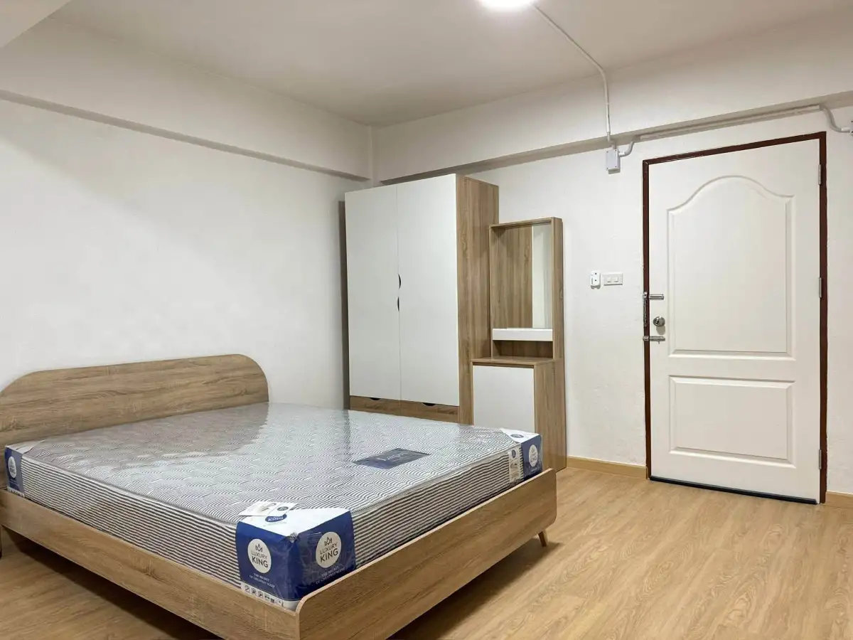 Rental Image 5