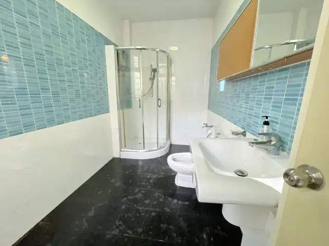 Rental Image 2