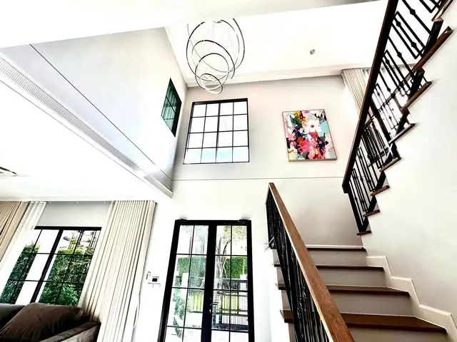 Rental Image 2
