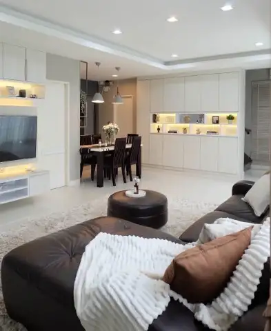 Rental Image 2
