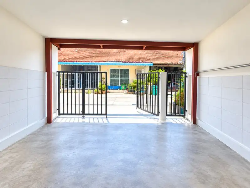Rental Image 2