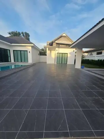 Rental Image 2