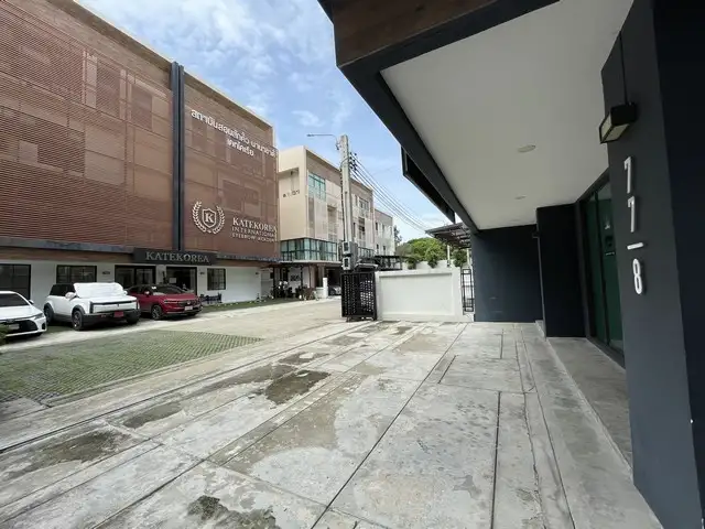 Rental Image 2