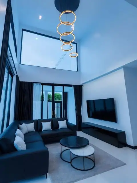 Rental Image 2