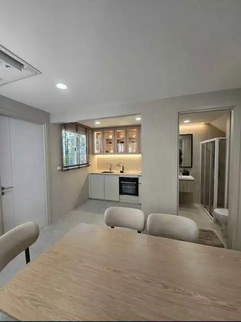 Rental Image 2