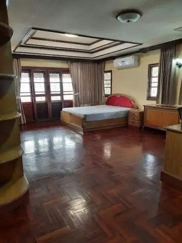 Rental Image 2