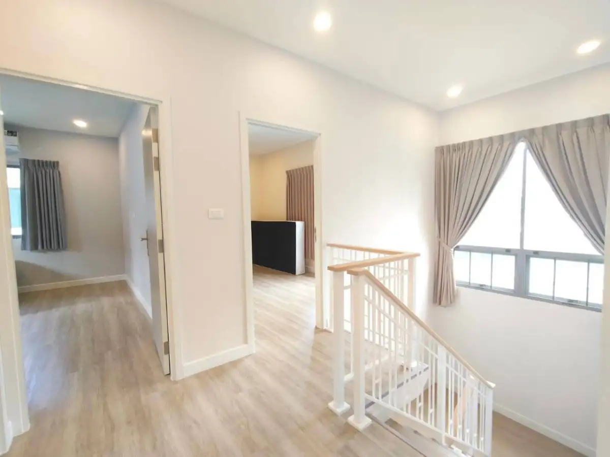 Rental Image 2
