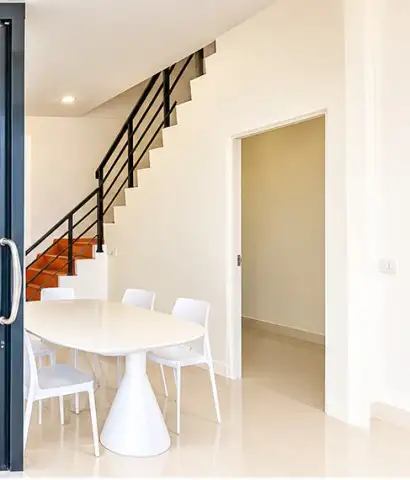 Rental Image 2